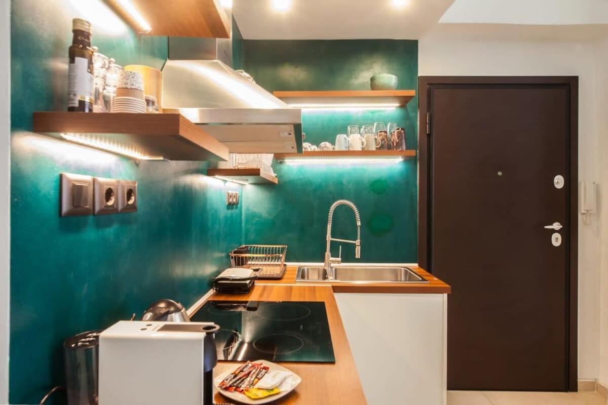 Beautiful Elegant Apartment Next To Monastiraki Ateny Zewnętrze zdjęcie