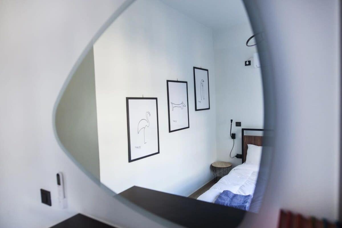 Beautiful Elegant Apartment Next To Monastiraki Ateny Zewnętrze zdjęcie