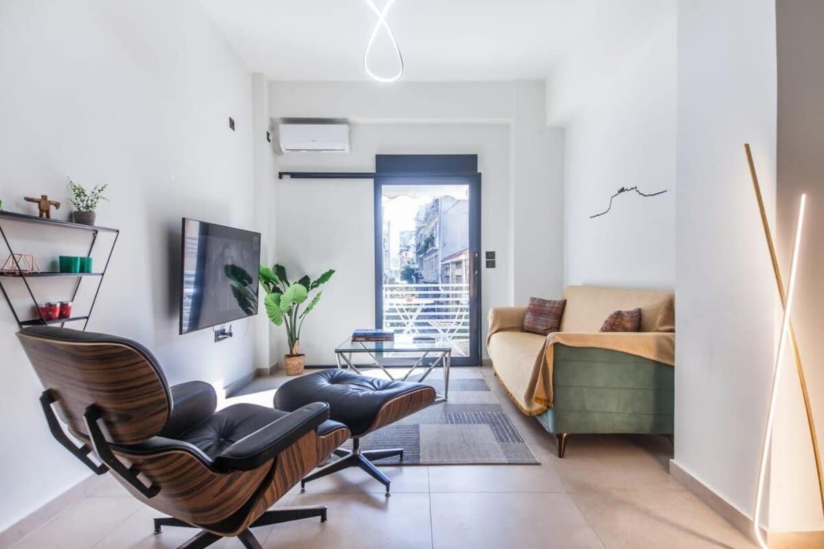 Beautiful Elegant Apartment Next To Monastiraki Ateny Zewnętrze zdjęcie
