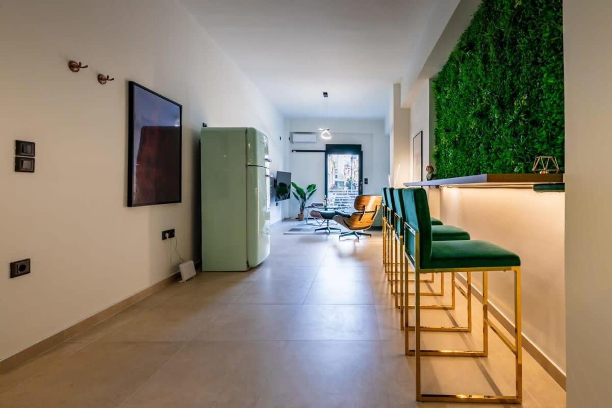 Beautiful Elegant Apartment Next To Monastiraki Ateny Zewnętrze zdjęcie